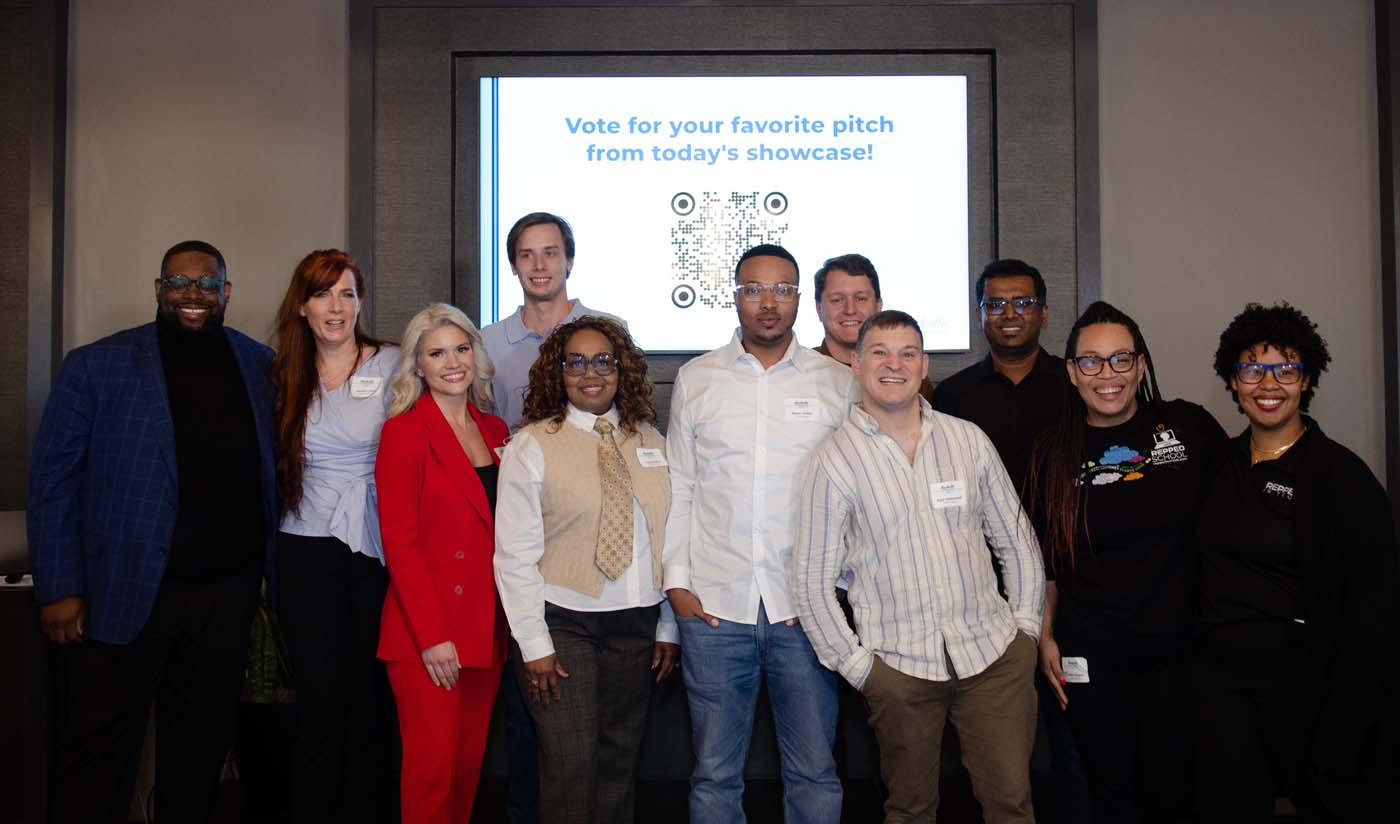 All ten Impact Grant finalists together after the competition
